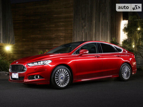 Форд Мондео 2014 года Ford Mondeo 2014 года