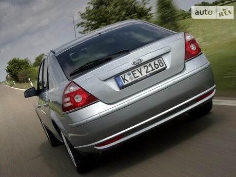 Форд Мондео 2011 года Ford Mondeo 2011 года