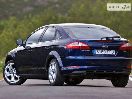 Форд Мондео 2008 года Ford Mondeo 2008 года