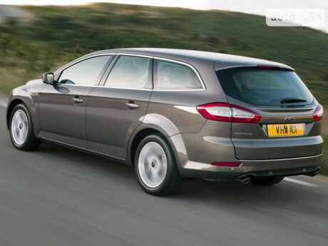 Форд Мондео 2000 года Ford Mondeo 2000 года