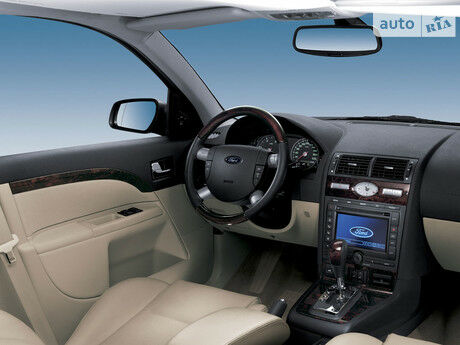 Форд Мондео 1996 року Ford Mondeo 1996 року