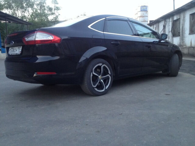 Ford Mondeo 2012 года