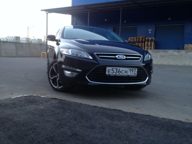 Ford Mondeo 2012 года