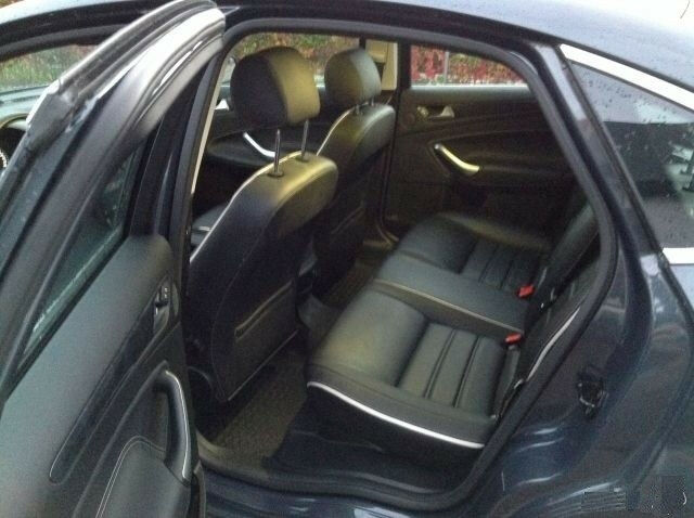 Ford Mondeo 2011 года