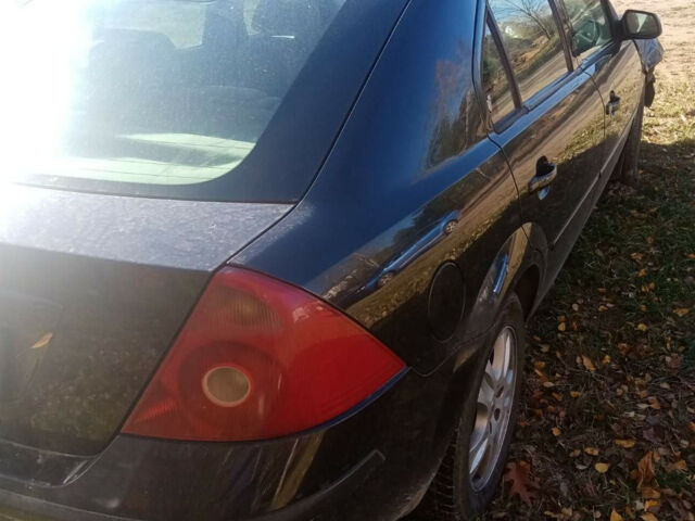 Форд Мондео 2001 року Ford Mondeo 2001 року