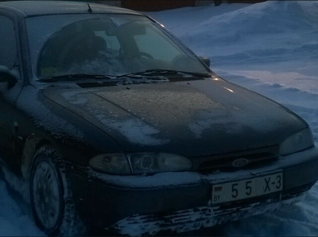 Ford Mondeo 1993 року