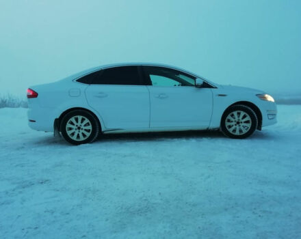 Ford Mondeo 2011 года