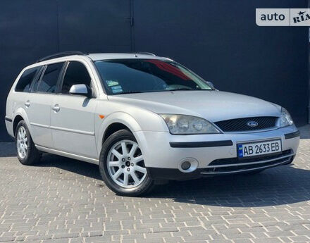 Ford Mondeo 2001 року