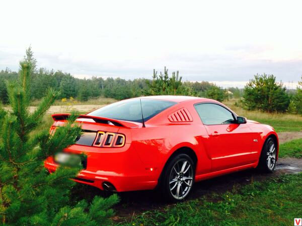 Ford Mustang 2014 року