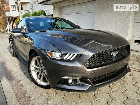 Форд Мустанг 2016 року Ford Mustang 2016 року