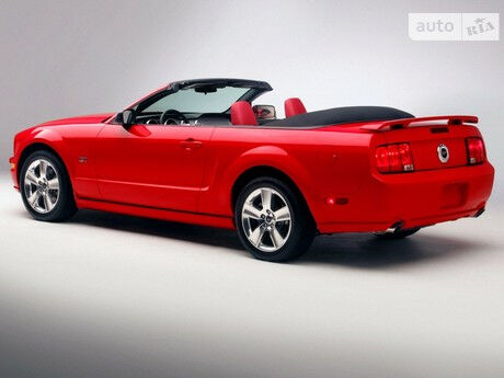 Ford Mustang 2007 года