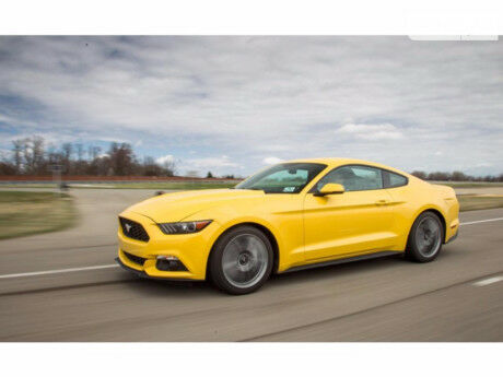 Ford Mustang 2012 року