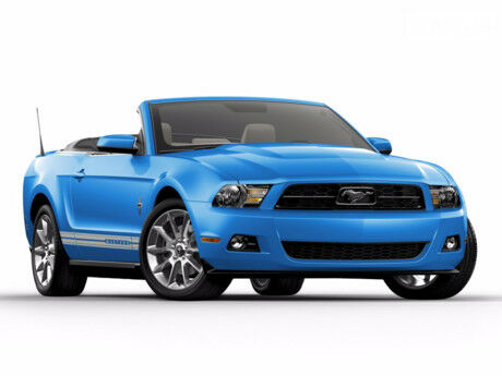Форд Мустанг 2009 року Ford Mustang 2009 року