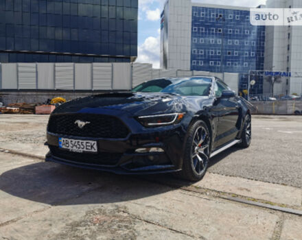 Ford Mustang 2017 года