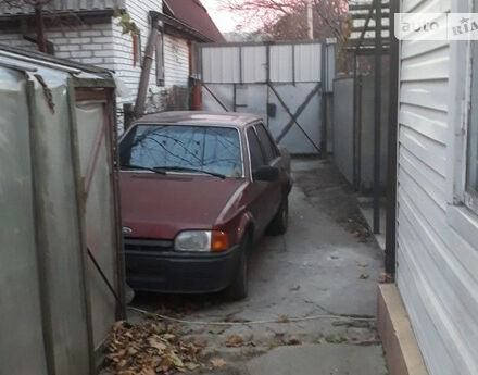 Фото на відгук з оцінкою 4.8   про авто Ford Orion 1987 року випуску від автора “Владимир” з текстом: Хороший авто, почти безотказный, в любое время года. Минус, низкий клиренс, а так вполне устраива...