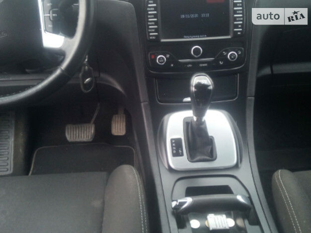 Ford S-Max 2012 года