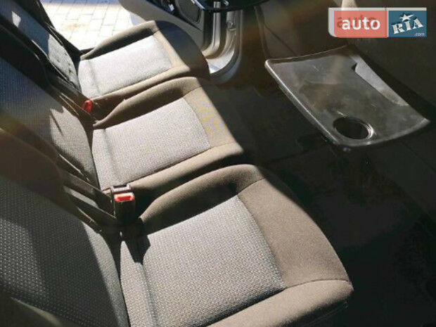 Ford S-Max 2012 року