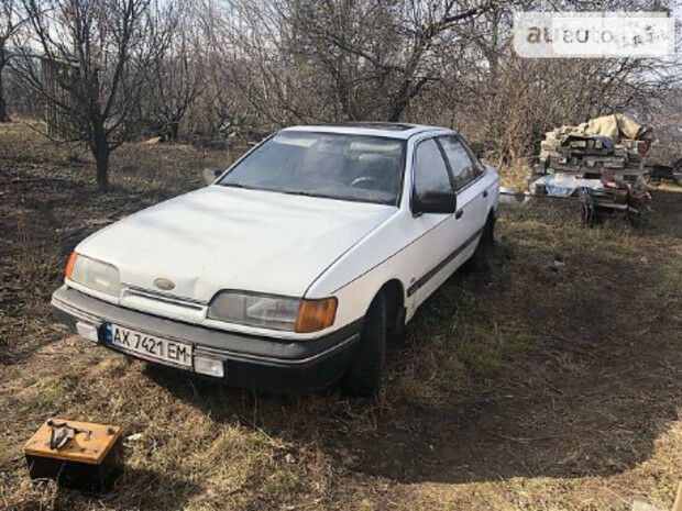 Ford Scorpio 1985 года