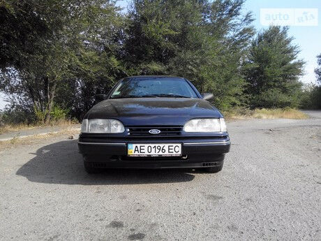 Ford Scorpio 1992 года