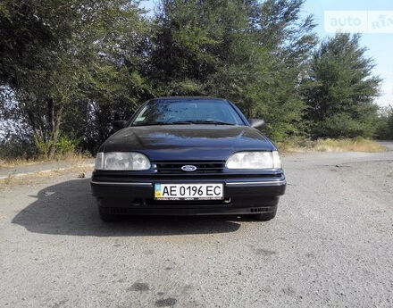 Ford Scorpio 1992 года