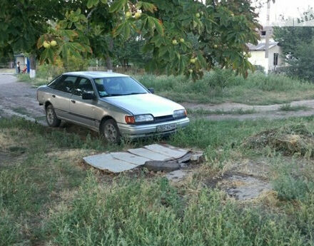 Ford Scorpio 1986 года