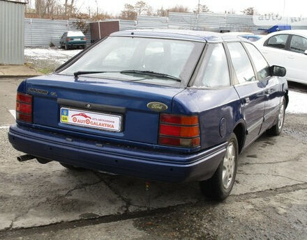 Ford Scorpio 1992 года