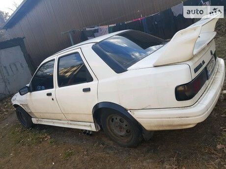 Форд Сиерра 1987 року Ford Sierra 1987 року