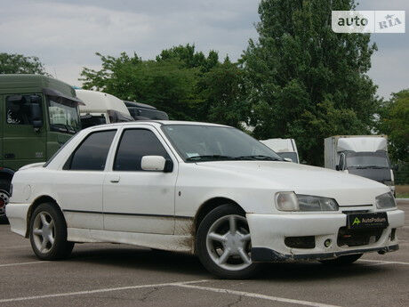 Форд Сиерра 1987 року Ford Sierra 1987 року