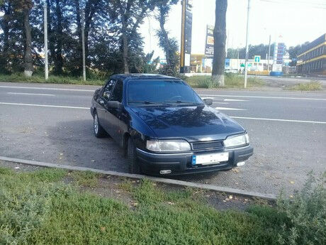 Ford Sierra 1990 року