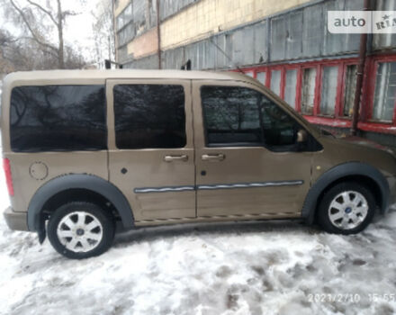 Фото на отзыв с оценкой 5 о Ford Tourneo Connect пасс. 2012 году выпуска от автора "АЛЕКС" с текстом: Было много авто, но от этого получаешь особое удовольствие, чувствуется породистость. Версия Лими...