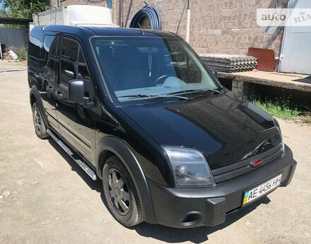 Ford Tourneo Connect пасс. 2009 года