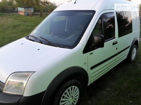 Ford Transit Connect пасс. 2007 года