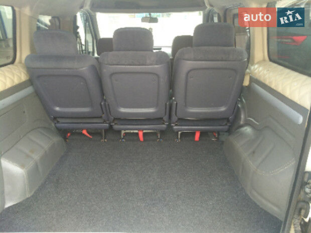 Ford Transit Connect пасс. 2006 года