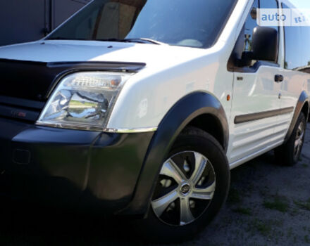 Ford Transit Connect пасс. 2008 года