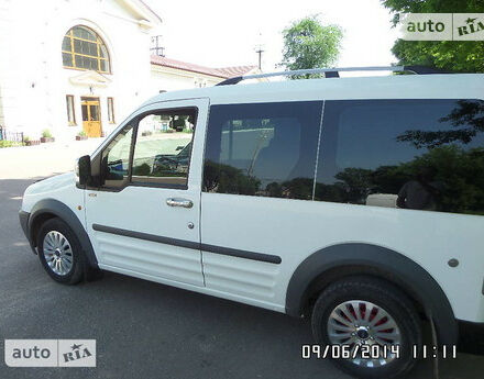 Ford Transit Connect пасс. 2004 года
