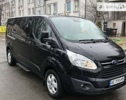 Ford Transit Custom пасс. 2017 года