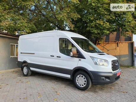 Ford Transit 2018 года