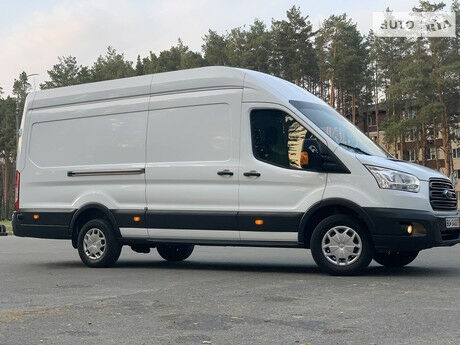 Ford Transit 2017 року