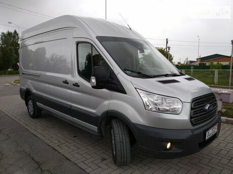 Ford Transit 2015 року
