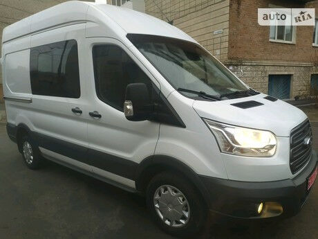 Ford Transit 2017 года