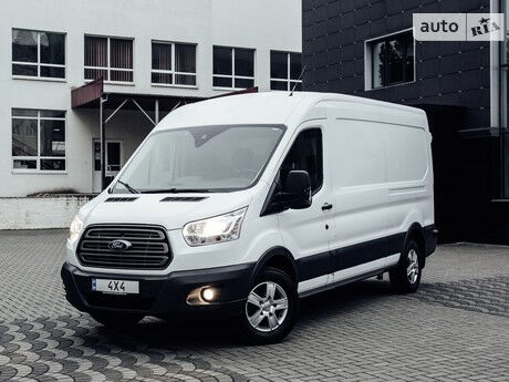 Ford Transit 2015 года