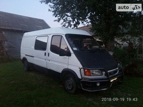 Форд Транзит 1992 року Ford Transit 1992 року