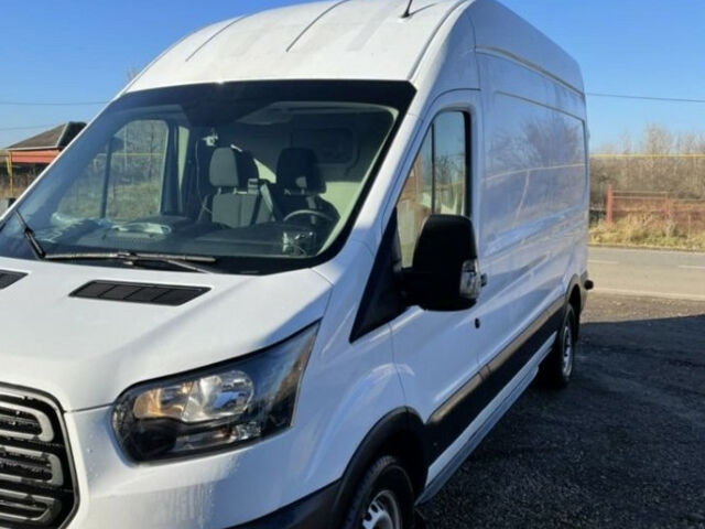 Ford Transit 2020 года