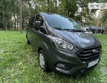 Ford Transit 2020 року