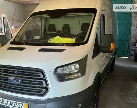 Ford Transit 2019 року