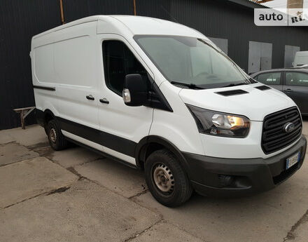 Ford Transit 2016 года