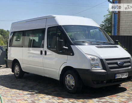 Ford Transit 2013 року