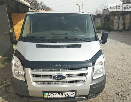 Ford Transit 2013 года