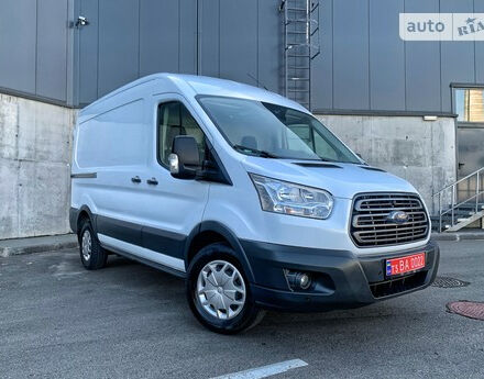 Ford Transit 2016 года