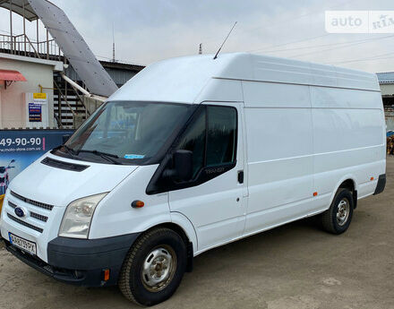 Ford Transit 2013 року